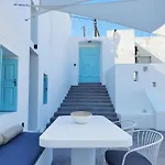 Sun Spell With Sea View-private Plunge Pool Fira (Santorini)