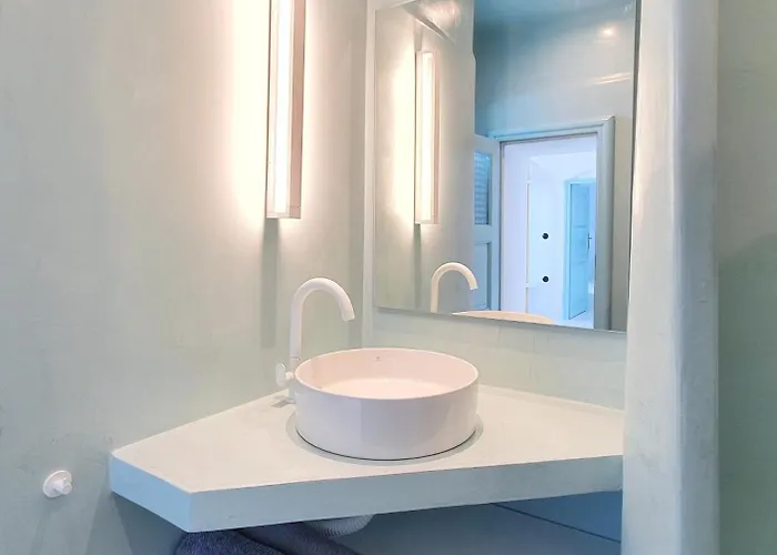 Sun Spell With Sea View-private Plunge Pool * Fira (Santorini)