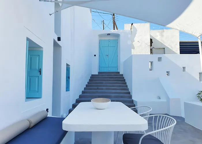 Sun Spell With Sea View-private Plunge Pool Fira (Santorini)