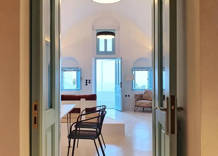 Sun Spell With Sea View-private Plunge Pool * Fira (Santorini)